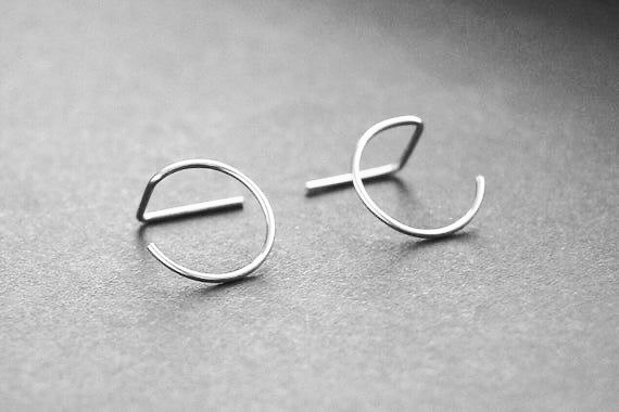 گوشواره نقره میخی سبک