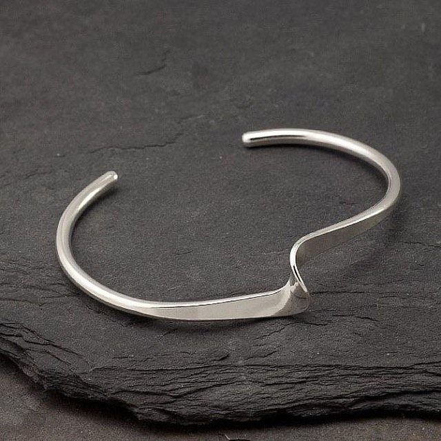 بنگل یونیسکس نقره